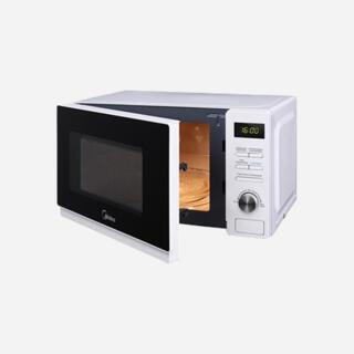 Белая микроволновая печь Midea с открытой дверцей, цифровым дисплеем и механическим управлением