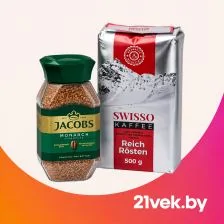 Растворимый и молотый кофе на светлом фоне.